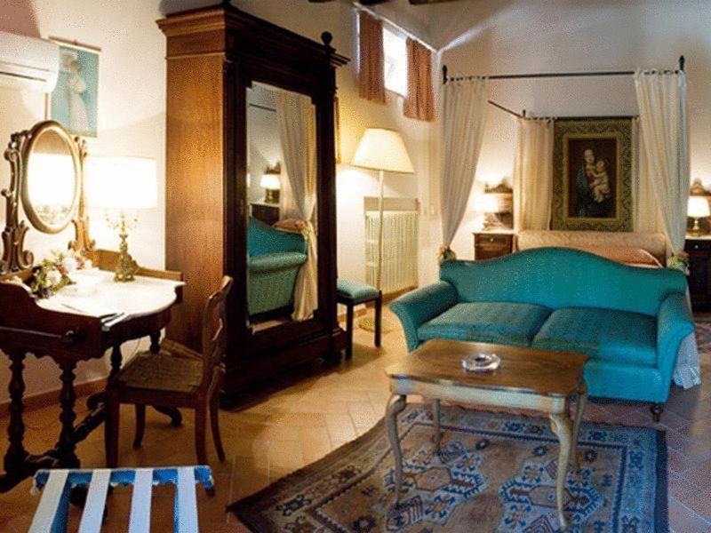 مبيت وإفطار ماشيراتا Palazzo Dalla Casapiccola الغرفة الصورة